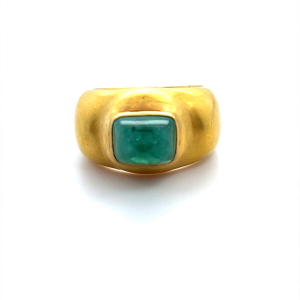 Sugarloaf Jane Pyramid Emerald Ring