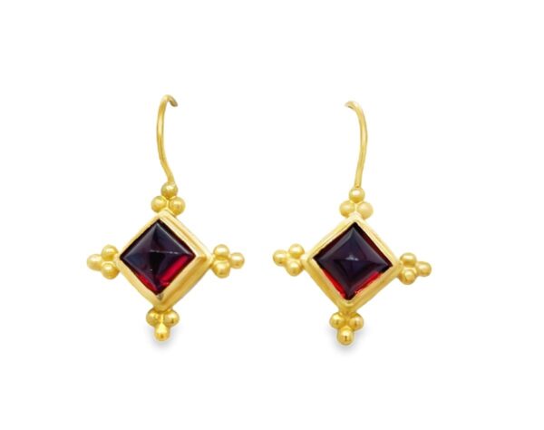 22K Gold Solo Hook Earrings with Sugarloaf Garnets