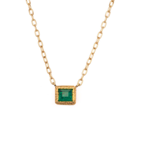 22K Yellow Gold Handmade Bezel Emerald Necklace with 18K Oval Link Chain