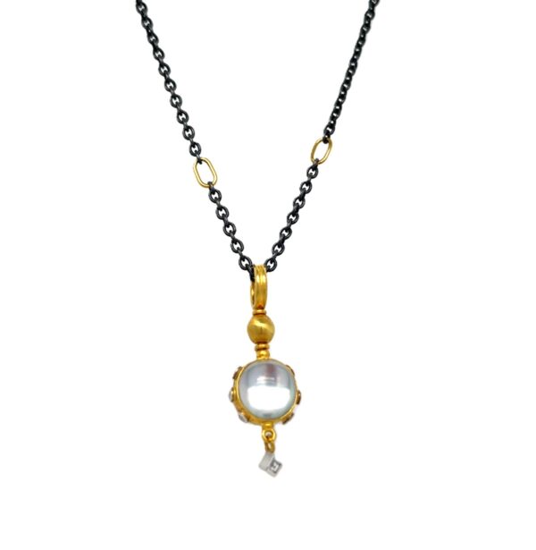 24K Yellow Gold Day & Night Cabochon Onyx Pendant with Mother of Pearl