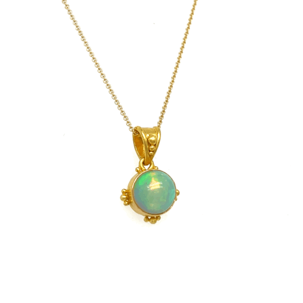 18K Yellow Gold Opal Pendant